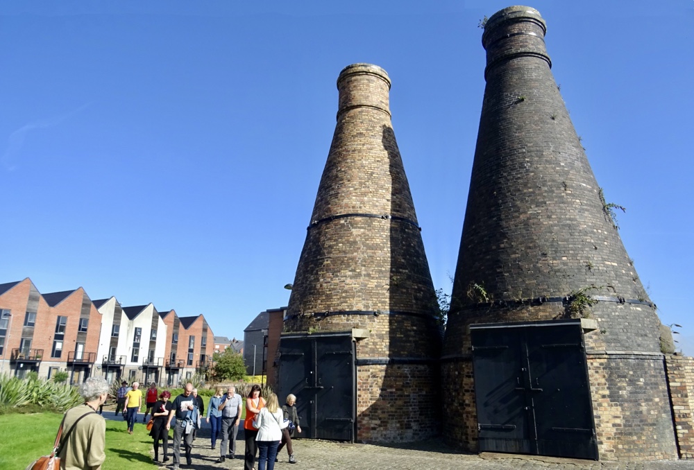 Walking to Bottle Ovens Hanley & Etruria